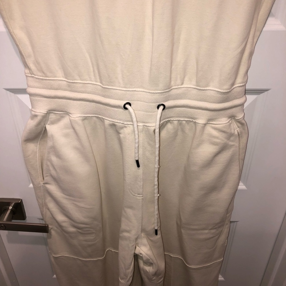 FP Movement by Free People Cream Throw And Go Onesie Jumpsuit Romper sz XS - Picture 6 of 9